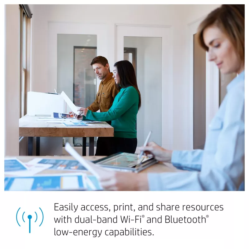 HP Color LaserJet Pro M454dw, tlač, predný USB port na tlač; obojstranná tlač