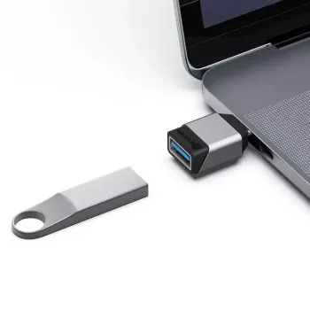 ALOGIC ULCAMN-SGR USB-C na USB-A adaptér