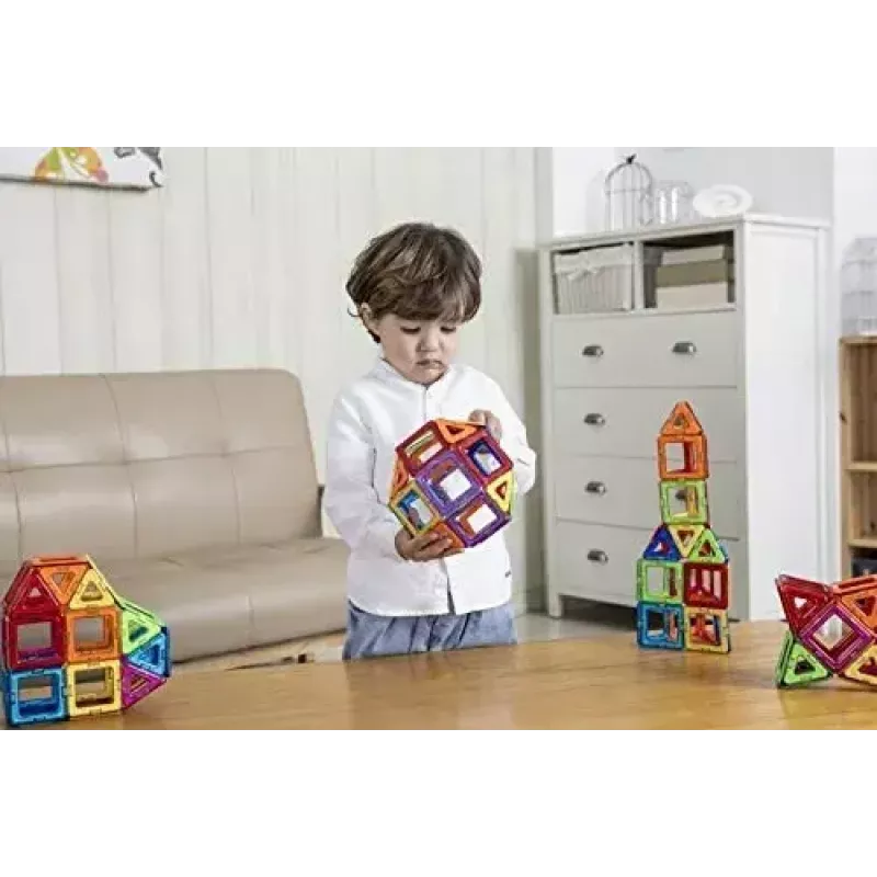 Magformers Magnetic Blocks Basic 30-dielna sada od MAGFORMERS — 30-dielna magnetická stavebnica