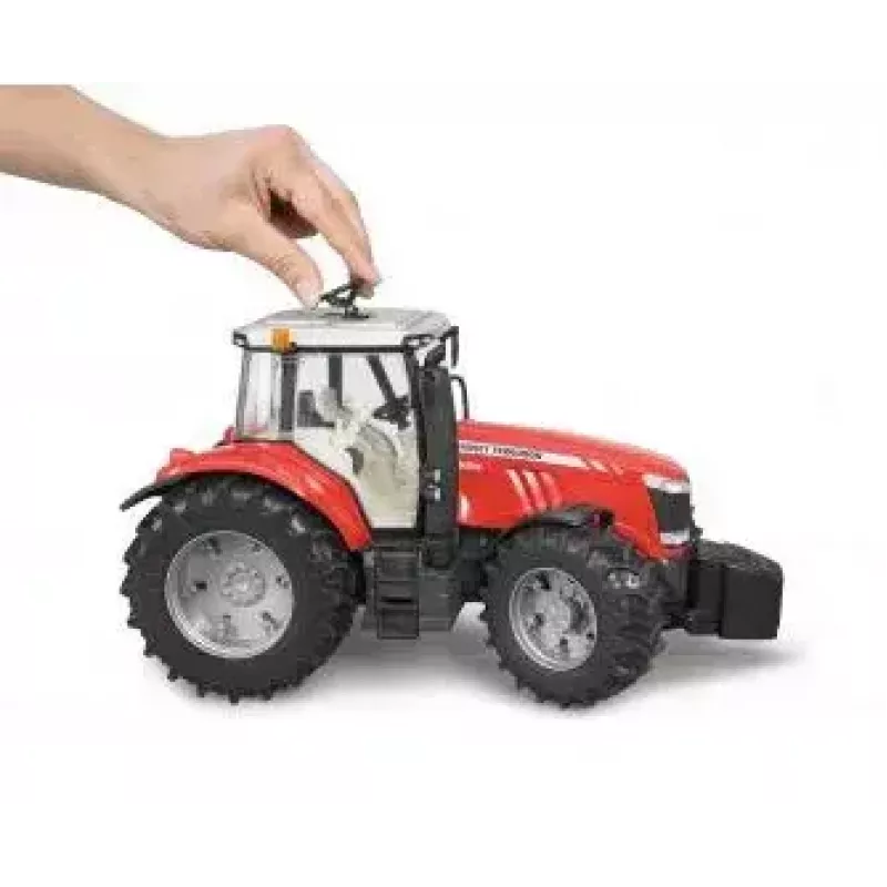 Hračkársky traktor BRUDER Massey Ferguson 7624