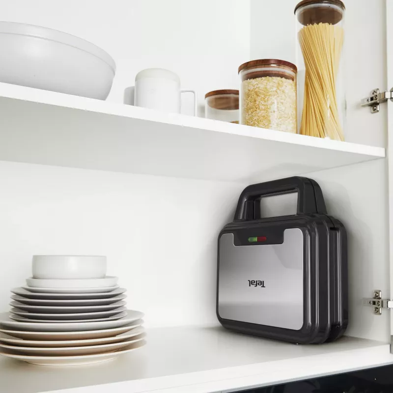 Sendvičovač Tefal SW383D10 700 W čierny, nerez