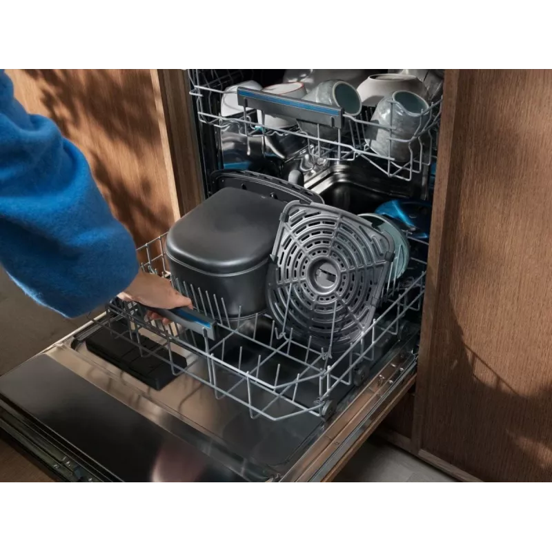 Electrolux EAF7SB samostatná 6,9 L samostatne stojaca 1700 W teplovzdušná fritéza čierna