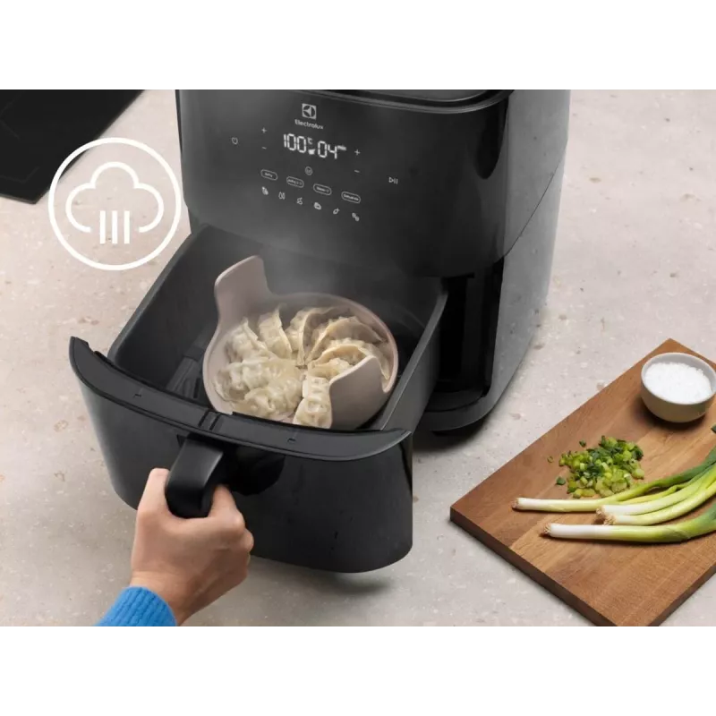 Electrolux EAF7SB samostatná 6,9 L samostatne stojaca 1700 W teplovzdušná fritéza čierna