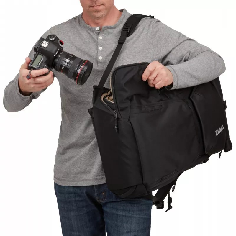 Thule Covert TCDK232 batoh čierny