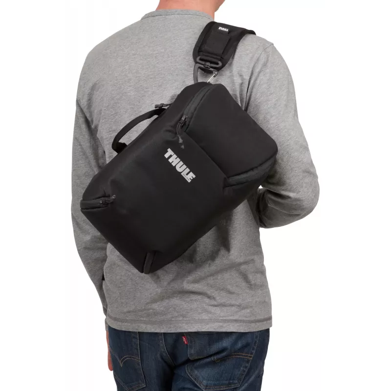 Thule Covert TCDK232 batoh čierny