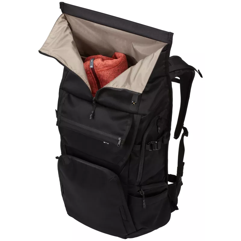 Thule Covert TCDK232 batoh čierny
