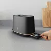 Hriankovač Electrolux E7T1-6BP 2 plátky 980 W čierny