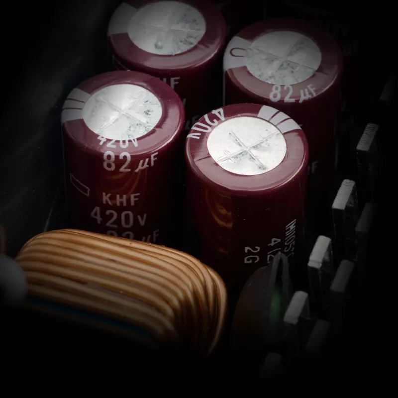 XPG PYMCORE 850W SFX GOLD napájací zdroj, 850 W, 100 - 240 V, 50/60 Hz, 10 A, 20 A, 70,8 A