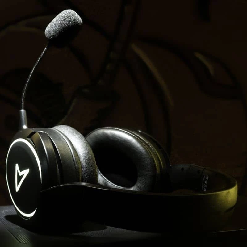 Lexip x Steelplay Impulse Multi Bluetooth herný headset JVAMUL00143, drôtový a bezdrôtový, 3,5 mm jack, odnímateľný mikrofón na ramene, čierny