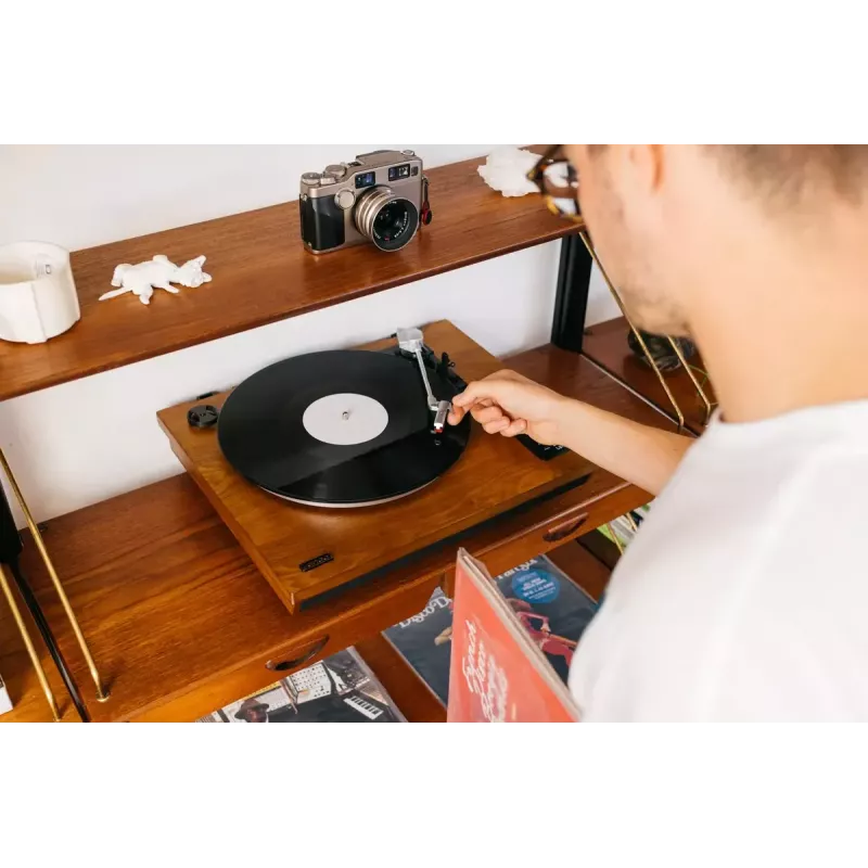 Remeňový audio gramofón Lenco LS-55WA drevo poloautomatický USB Bluetooth