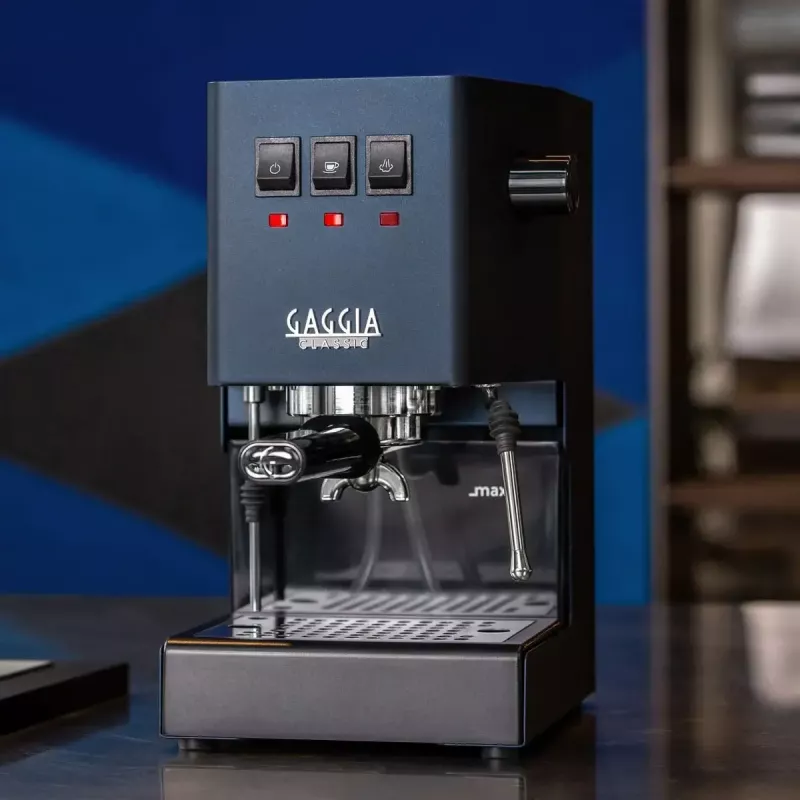 Kávovar na espresso Gaggia Classic Evo E24 – pumpa 15 bar, nehrdzavejúca oceľ
