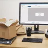 DYMO M5 digitálna váha na balíky a zásielky | do 5 kg kapacita | 20 cm x 20 cm