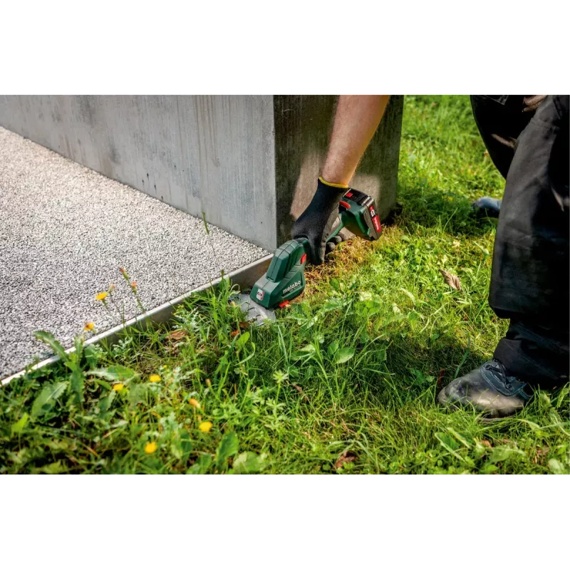 Akumulátorové nožnice na trávu Metabo SGS 18 LTX Q