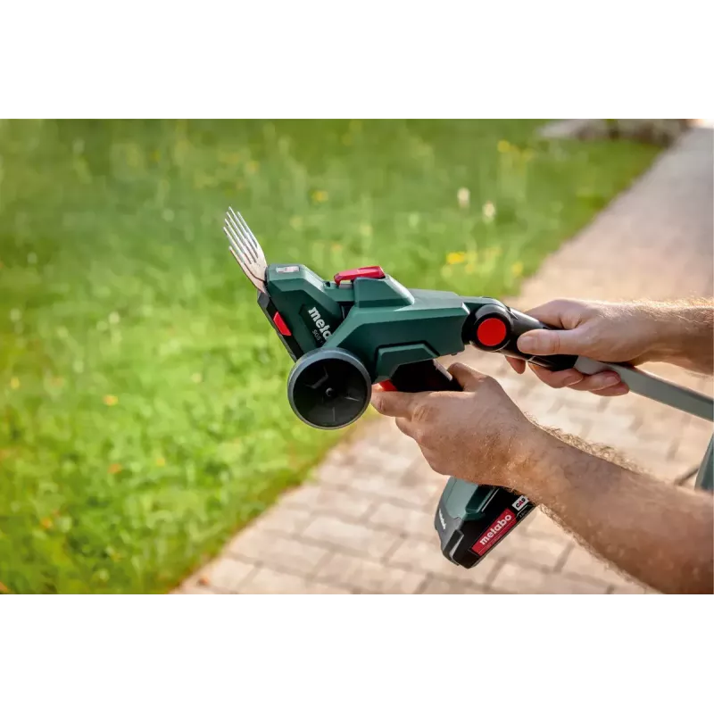 Akumulátorové nožnice na trávu Metabo SGS 18 LTX Q