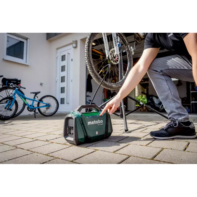 Vzduchový kompresor Metabo AK 18 MULTI 16 l/min 11 bar batéria