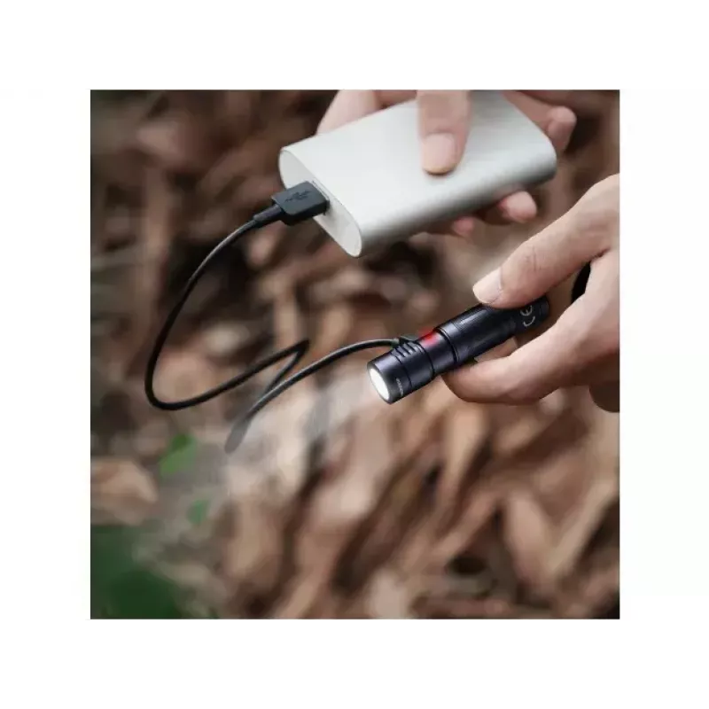 Baterka Fenix E05R čierna ručná baterka LED duralumínium IP68 30 h
