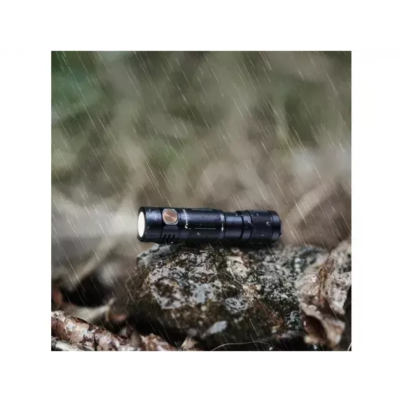 Baterka Fenix E05R čierna ručná baterka LED duralumínium IP68 30 h
