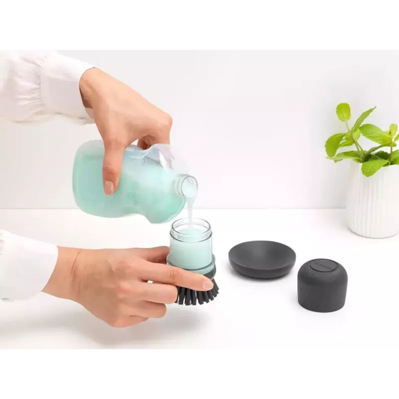 Brabantia 302626 kefa na riad s dávkovačom mydla, tmavosivá