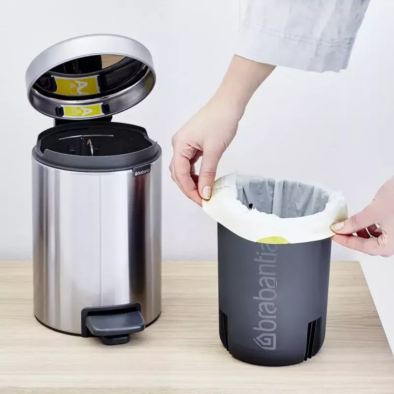 Odpadkový kôš na pedál Brabantia newIcon okrúhly brúsená ušľachtilá oceľ