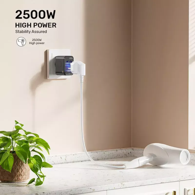 Cestovný adaptér UNITEK P1122ABK01 univerzálny čierny typ C G I