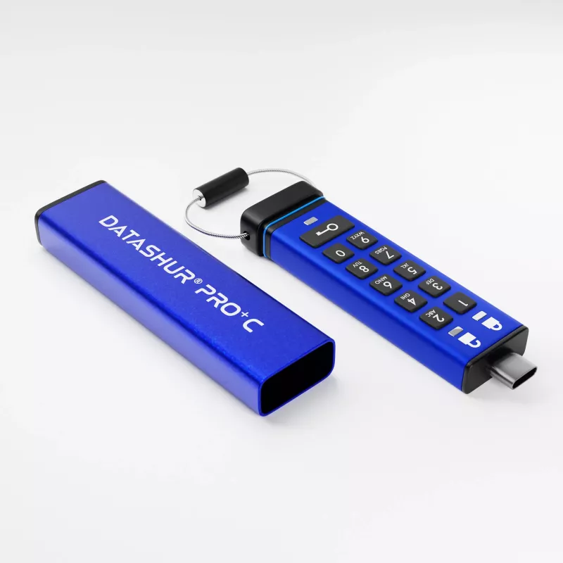 iStorage datAshur PRO+C 512GB | FIPS 140-3 Level 3 certifikované | bezpečný USB Type-C disk | AES-XTS 256-bit hardvérové šifrovanie | chránený PIN kódom | adaptér Type-C na A súčasťou balenia