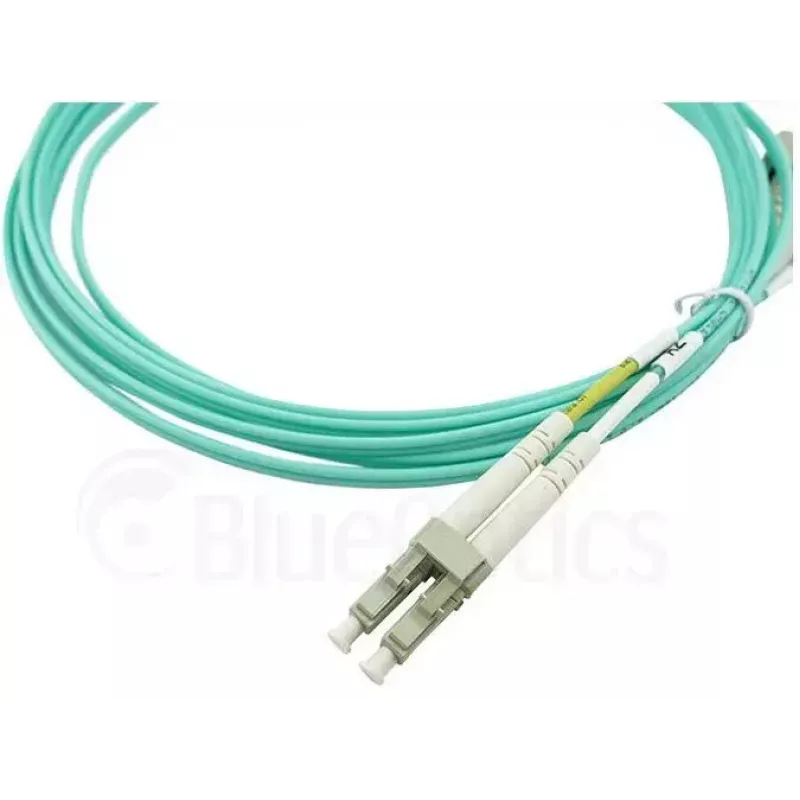 BlueOptics 055702K512000015M-BO Duplexný optický prepojovací kábel, LC/UPC na SC/UPC, OM3 50/125 µm, 15 m, béžový