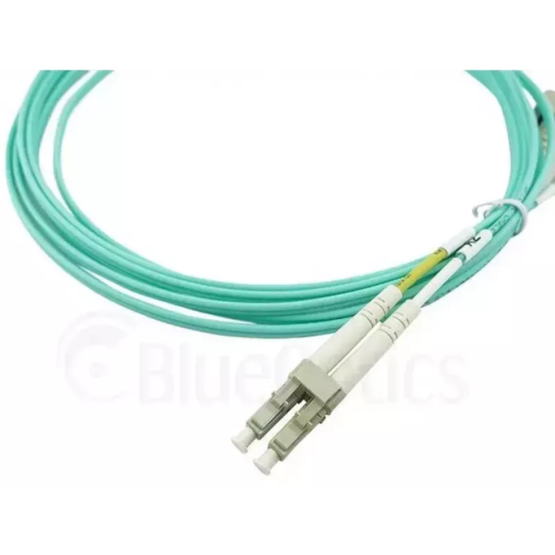 BlueOptics 055702T512000030M-BO Duplexný optický prepojovací kábel, LC/UPC na SC/UPC, OM3 50/125 µm, 30 m, béžový
