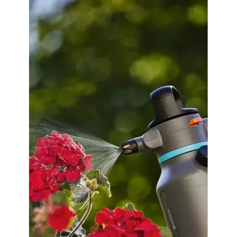 Ručný postrekovač Gardena 11120-20 čierny