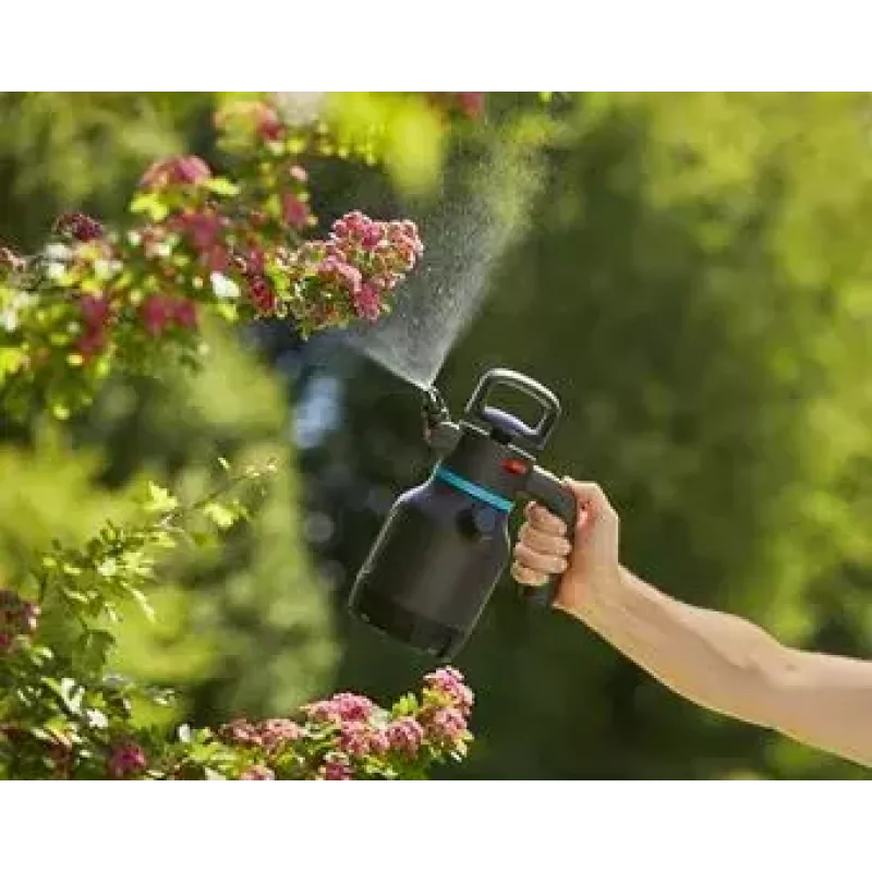 Ručný postrekovač Gardena 11120-20 čierny
