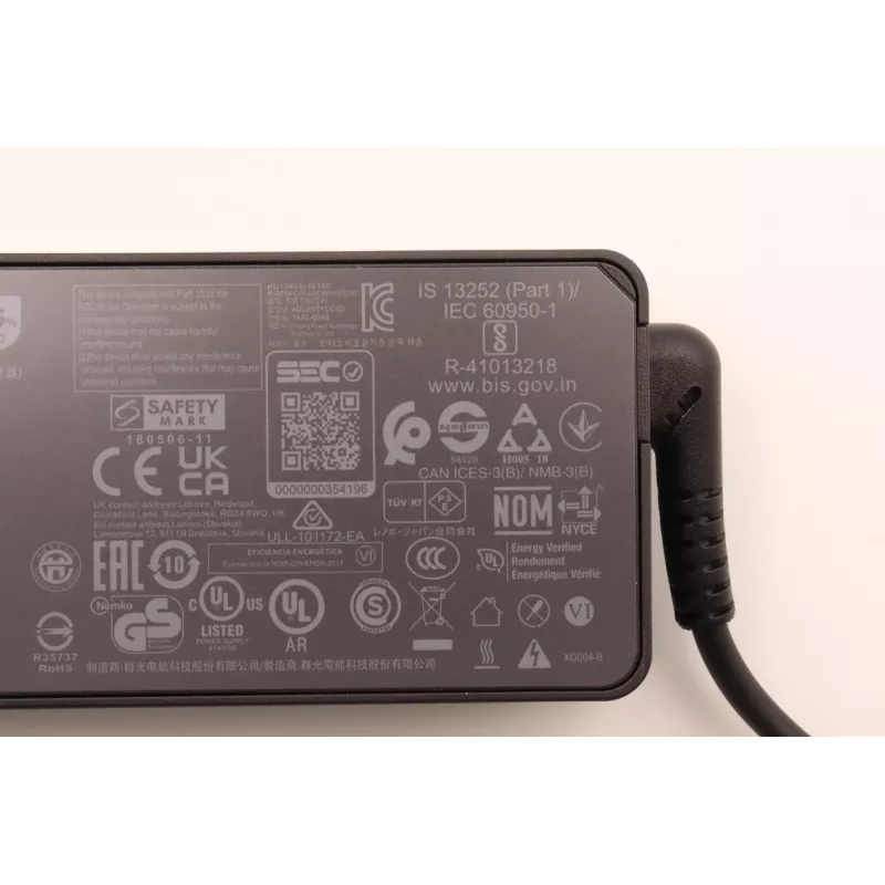 Napájací zdroj 65W USB Type-C Lenovo 5A10W86254 — 65W USB-C napájací zdroj pre notebooky a kompatibilné zariadenia