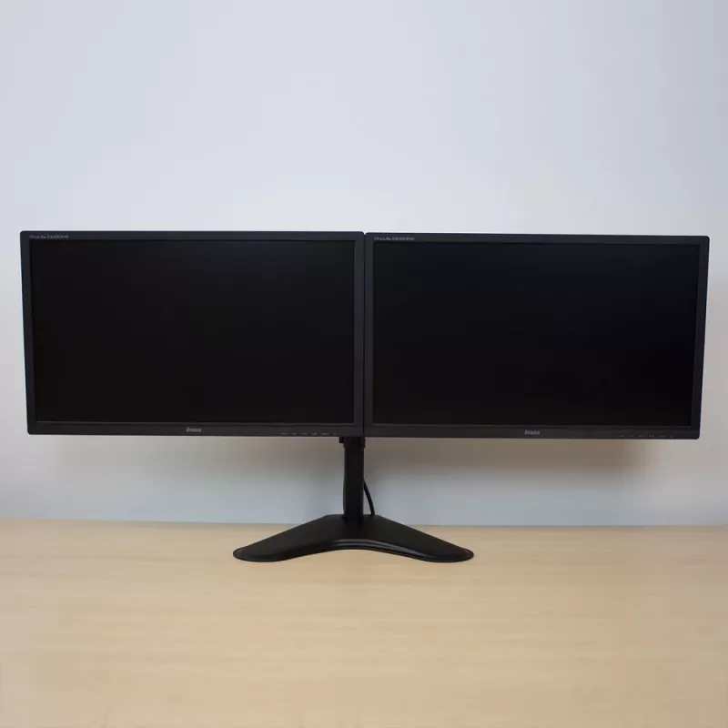 ACT voľne stojace rameno na dva monitory AC8320 max. hmotnosť 16 kg min. obrazovka 33 cm max. obrazovka 81,3 cm