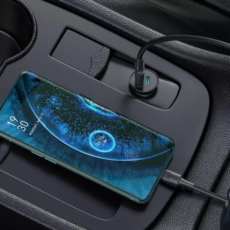 Techly Mini auto nabíjačka USB-A a USB-C Quick Charge 3.0 38W v čiernom kove