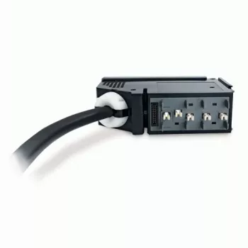 APC IT Power Distribution Module 3 Pole 5 Wire 16A IEC309 1040cm jednotka rozvodu napájania (PDU)