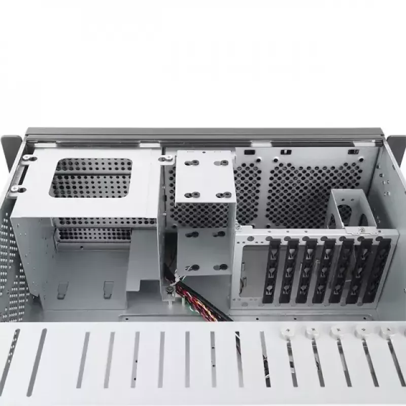 Chieftec UNC-409S-B počítačová skriňa rack čierna 400 W