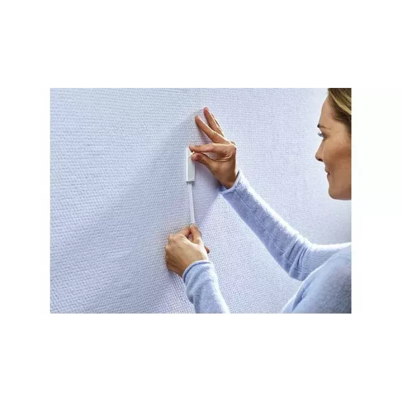 Praktický háčik Tesa Adhesive Nail 77773-00000-00
