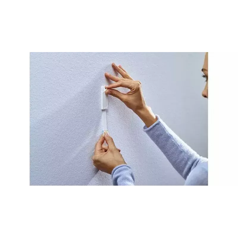 Praktický háčik Tesa Adhesive Nail 77773-00000-00