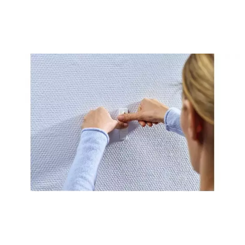 Praktický háčik Tesa Adhesive Nail 77773-00000-00
