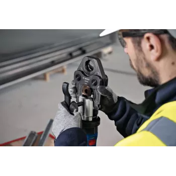 Bosch akumulátorový lisovací nástroj GPT 18V-32 akumulátorový lis na rúry