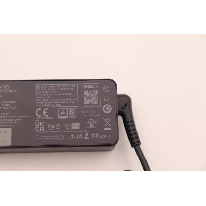 Lenovo 5A10W86299 napájací adaptér/menič interiérový 45 W čierny