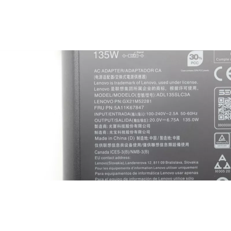 Lenovo 5A11K67847 napájací zdroj/invertor interiérový 135 W čierny