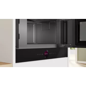 Bosch Serie 8 BFR7221B1 mikrovlnná rúra čierna solo mikrovlnná rúra vstavaná 21 l 900 W