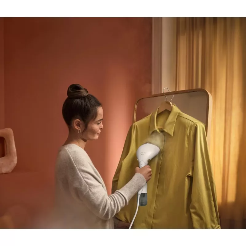 Ručný parný žehliaci systém Philips STH7030/10 1500 W 0,2 l biely, kovová platňa