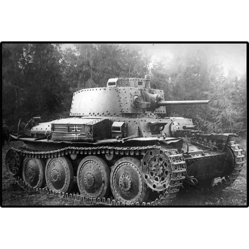 Stavebnica Cobi Blocks Tank 38 VZ.38 690 dielov – modelová stavebnica v mierke