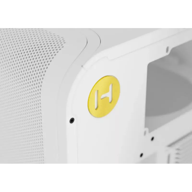 Mid-Tower PC skriňa HYTE X50 AIR Snow White – kompaktné Airflow puzdro