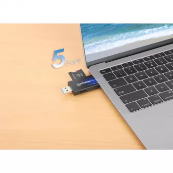 Manhattan USB-A / USB-C kombinovaná multi čítačka/zapisovačka kariet, 5 Gbit/s (USB 3.2 Gen1 alias USB 3.0), konektor samec na microSD a SD/MMC sloty, mini formát, SuperSpeed USB, Windows alebo Mac, čierna/transparentná, trojročná záruka