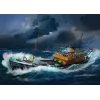 Model rybárskej lode Revell North Sea Trawler