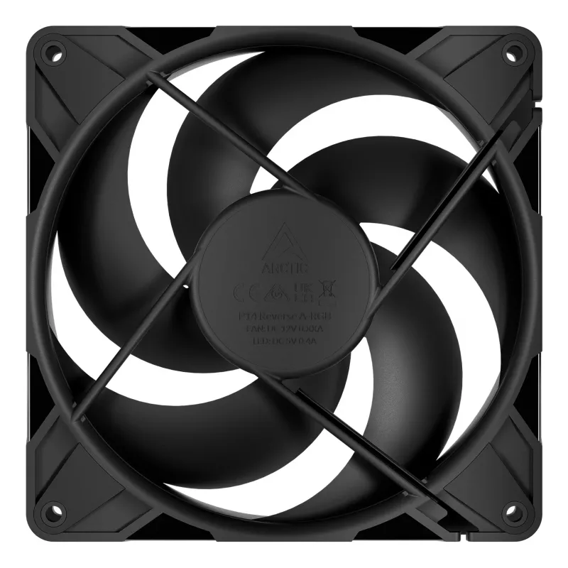 ARCTIC Freezer P14 Pro Reverse – balenie 3 ks – 140 mm A-RGB PWM ventilátor s káblovým rozbočovačom
