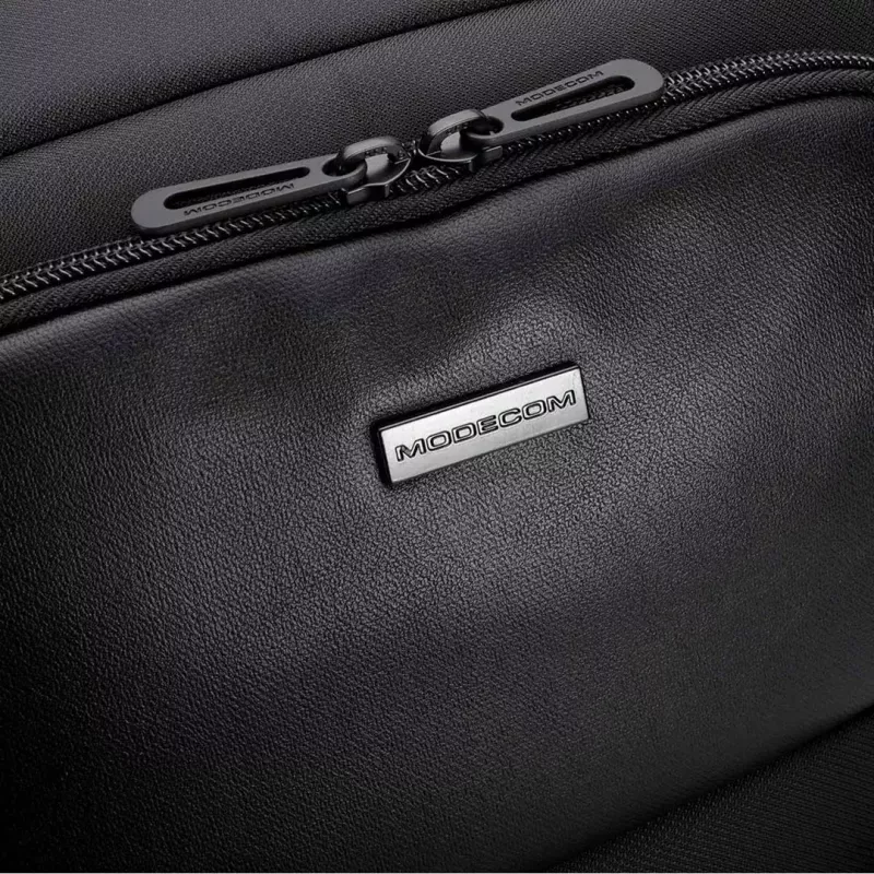 Batoh na notebook MODECOM CREATIVE 15.6 palca — puzdro na 15.6-palcové notebooky, viacero vreciek, polstrované popruhy