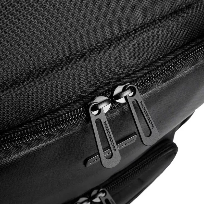 Batoh na notebook MODECOM CREATIVE 15.6 palca — puzdro na 15.6-palcové notebooky, viacero vreciek, polstrované popruhy