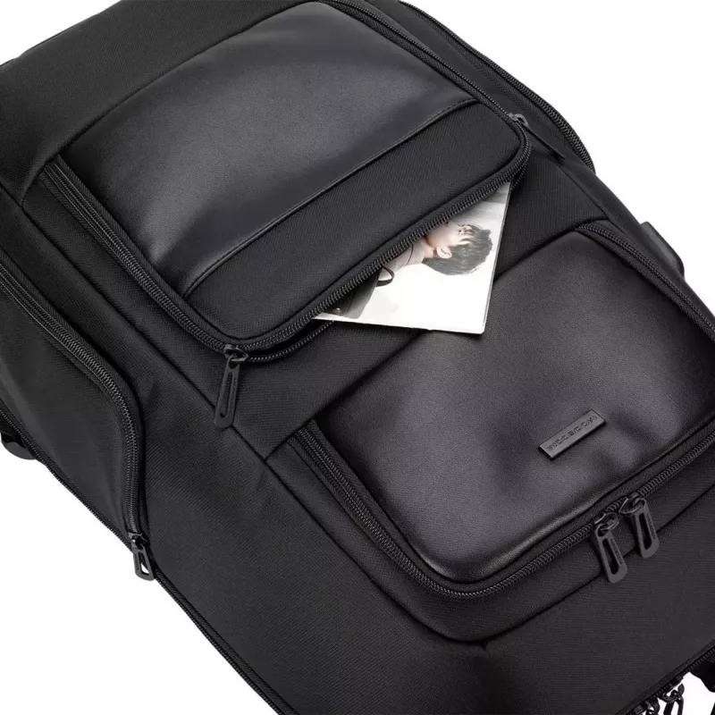 Batoh na notebook MODECOM CREATIVE 15.6 palca — puzdro na 15.6-palcové notebooky, viacero vreciek, polstrované popruhy